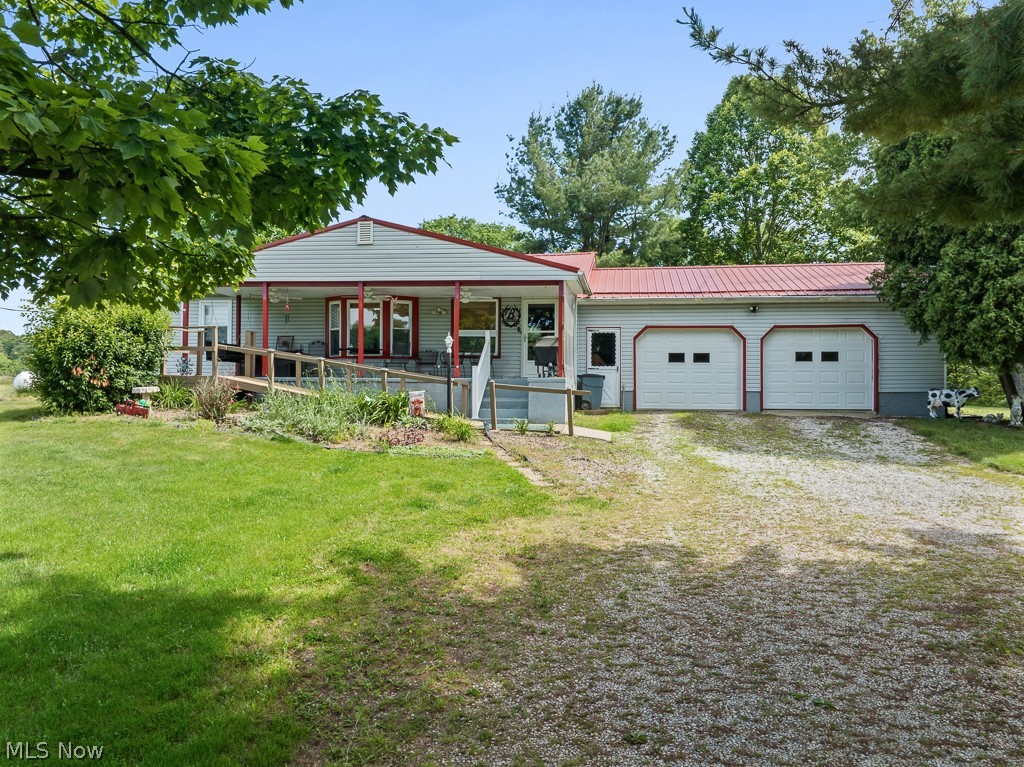 2088 Antigua Road SW Carrollton OH 44615