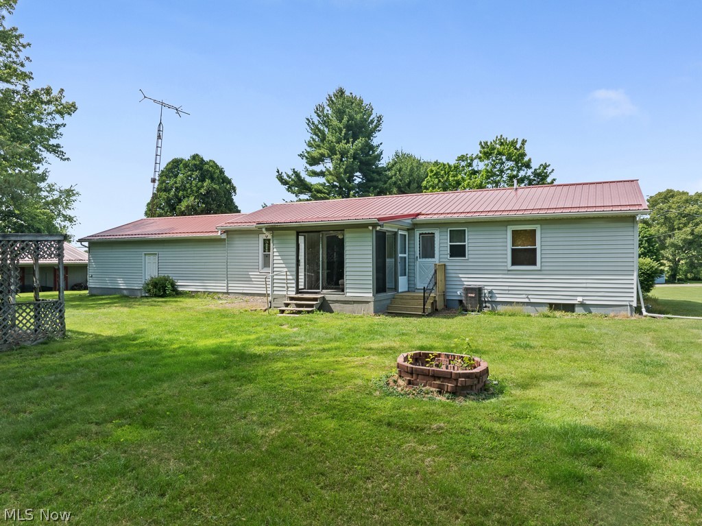 2088 Antigua Road SW Carrollton OH 44615