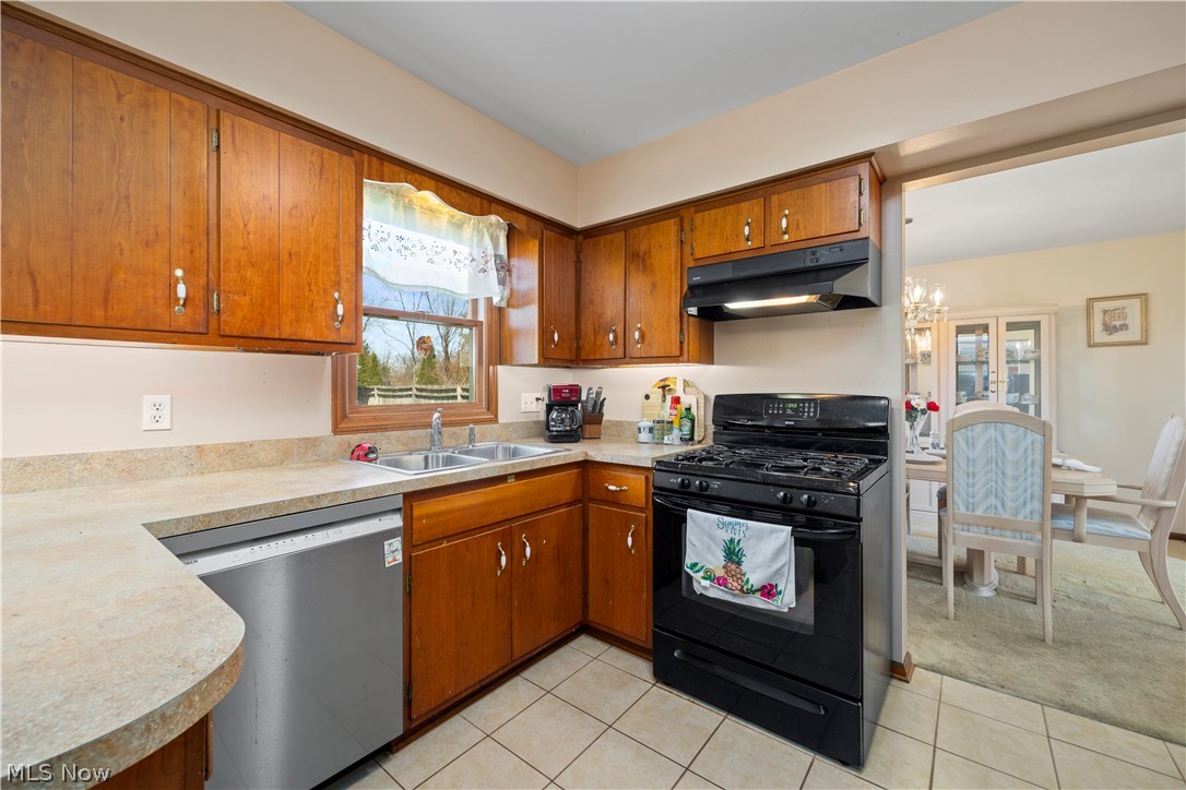 142 Brookvalley Drive Elyria OH 44035