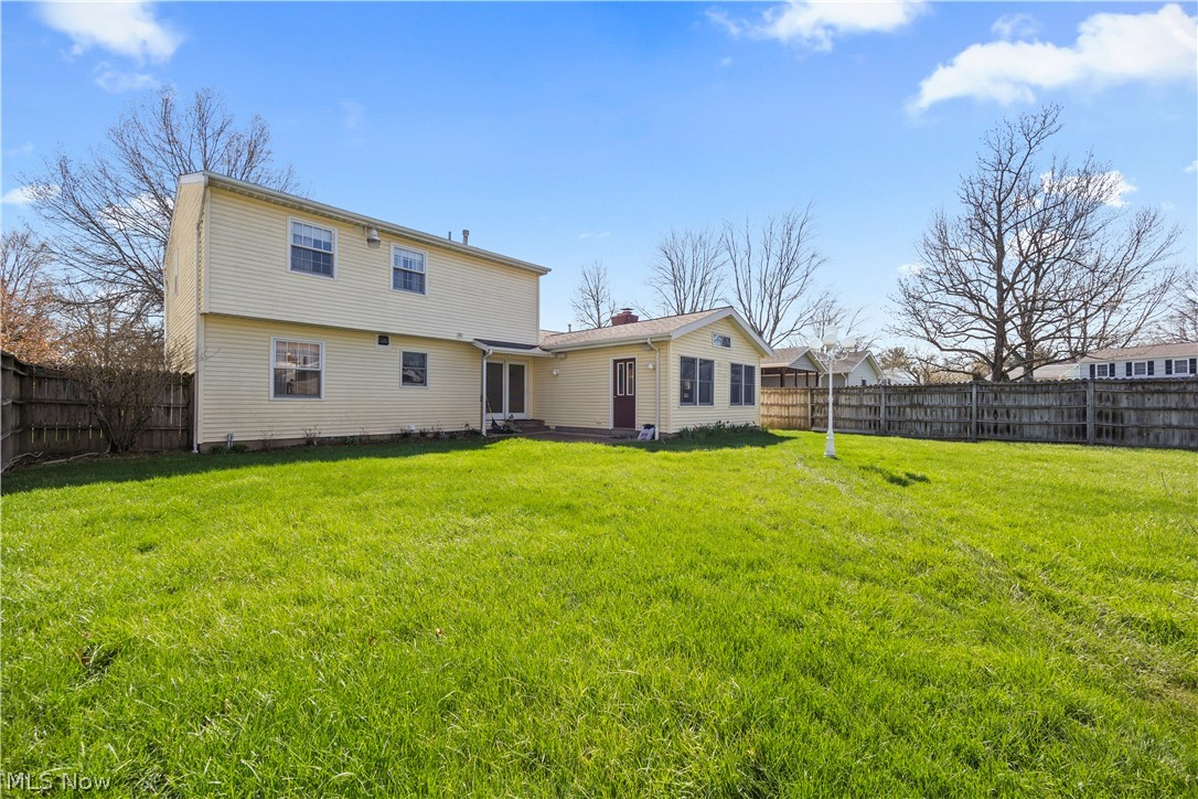 142 Brookvalley Drive Elyria OH 44035