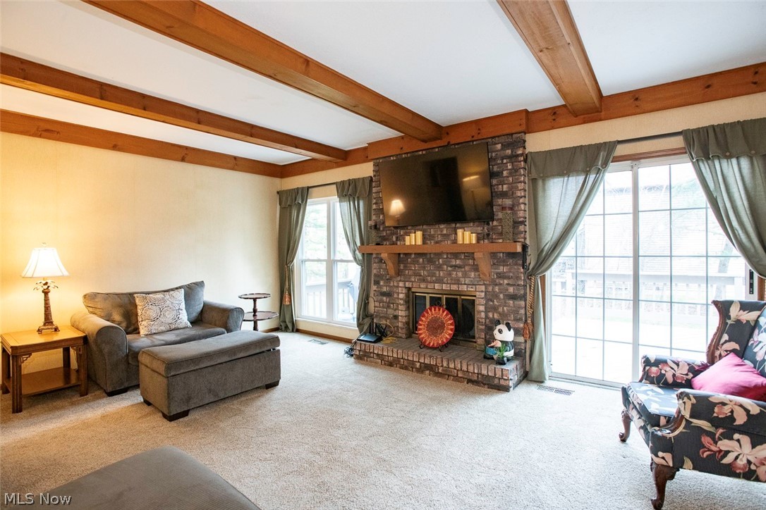 17496 Hampton Place Strongsville OH 44136