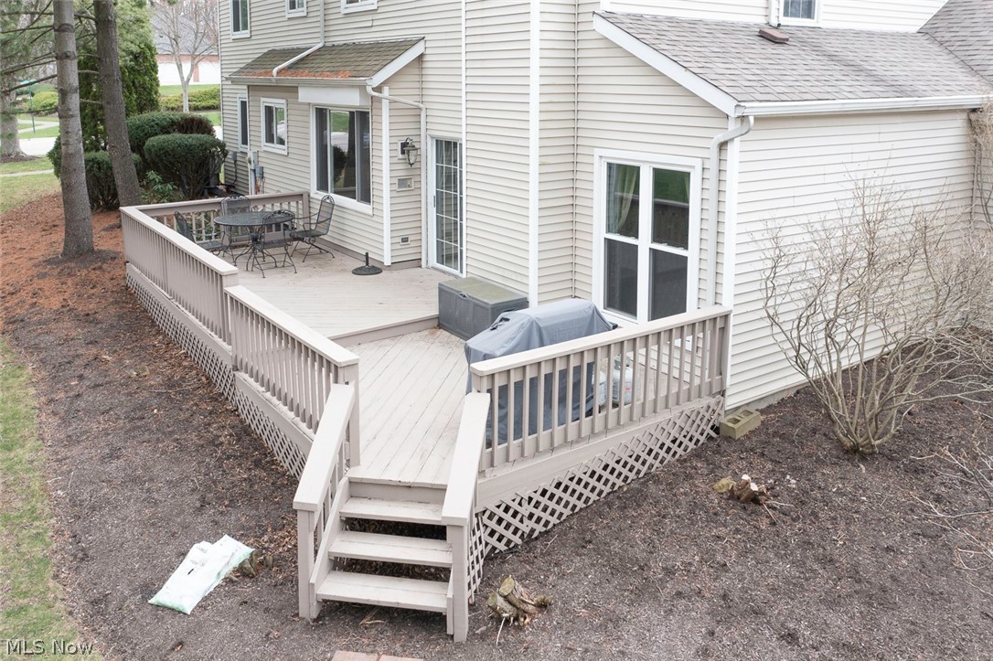17496 Hampton Place Strongsville OH 44136