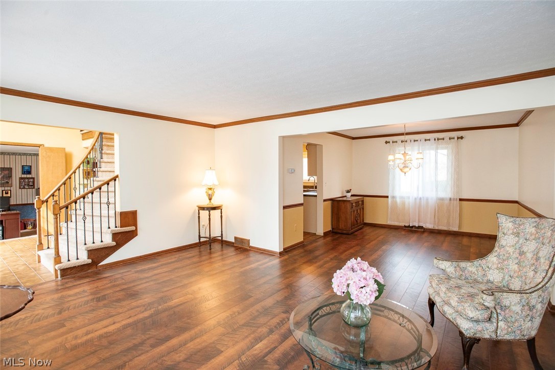 17496 Hampton Place Strongsville OH 44136