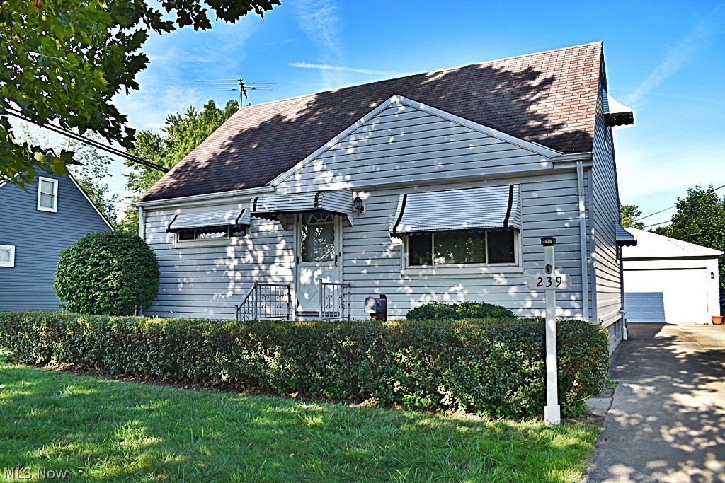 239 Paul Street Bedford OH 44146