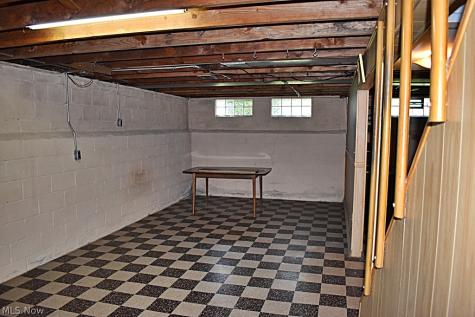 239 Paul Street Bedford OH 44146