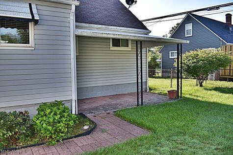 239 Paul Street Bedford OH 44146