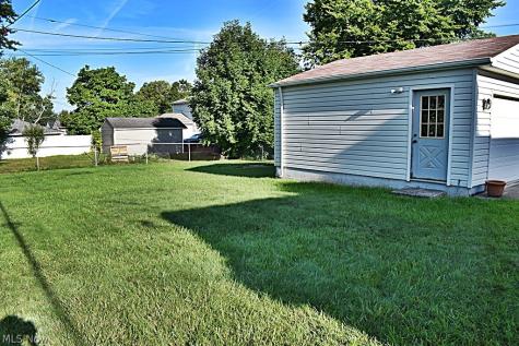 239 Paul Street Bedford OH 44146