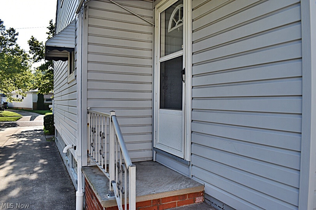 239 Paul Street Bedford OH 44146
