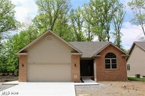 124 Lucretia Lane Columbiana OH 44408