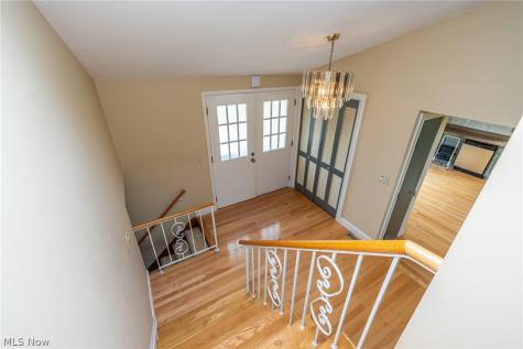 4668 Azalea Lane North Olmsted OH 44070