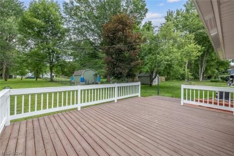 4668 Azalea Lane North Olmsted OH 44070