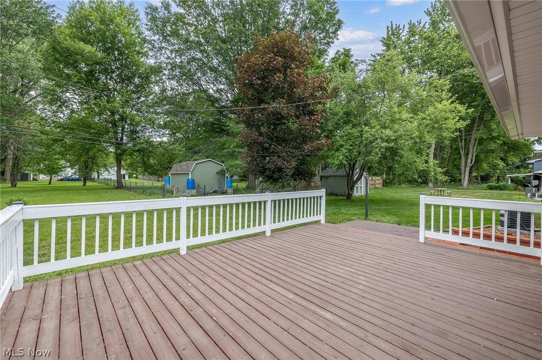 4668 Azalea Lane North Olmsted OH 44070