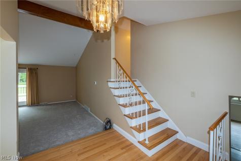 4668 Azalea Lane North Olmsted OH 44070