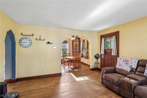 53 Bellevue Street Rittman OH 44270