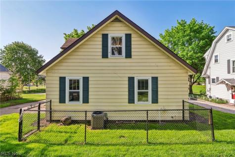 53 Bellevue Street Rittman OH 44270