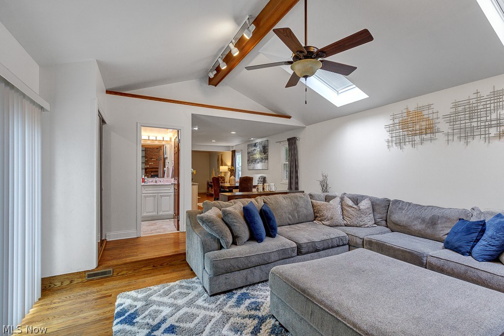 4855 Edsal Drive Lyndhurst OH 44124