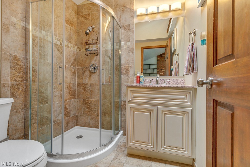 4855 Edsal Drive Lyndhurst OH 44124