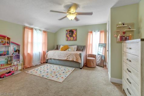 4855 Edsal Drive Lyndhurst OH 44124