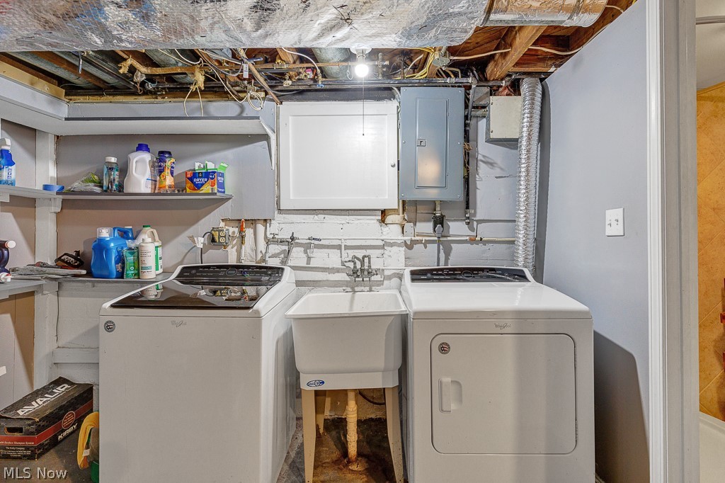4855 Edsal Drive Lyndhurst OH 44124