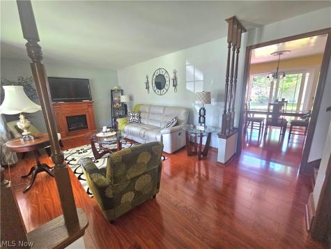 8394 Four Seasons Trail Youngstown OH 44514
