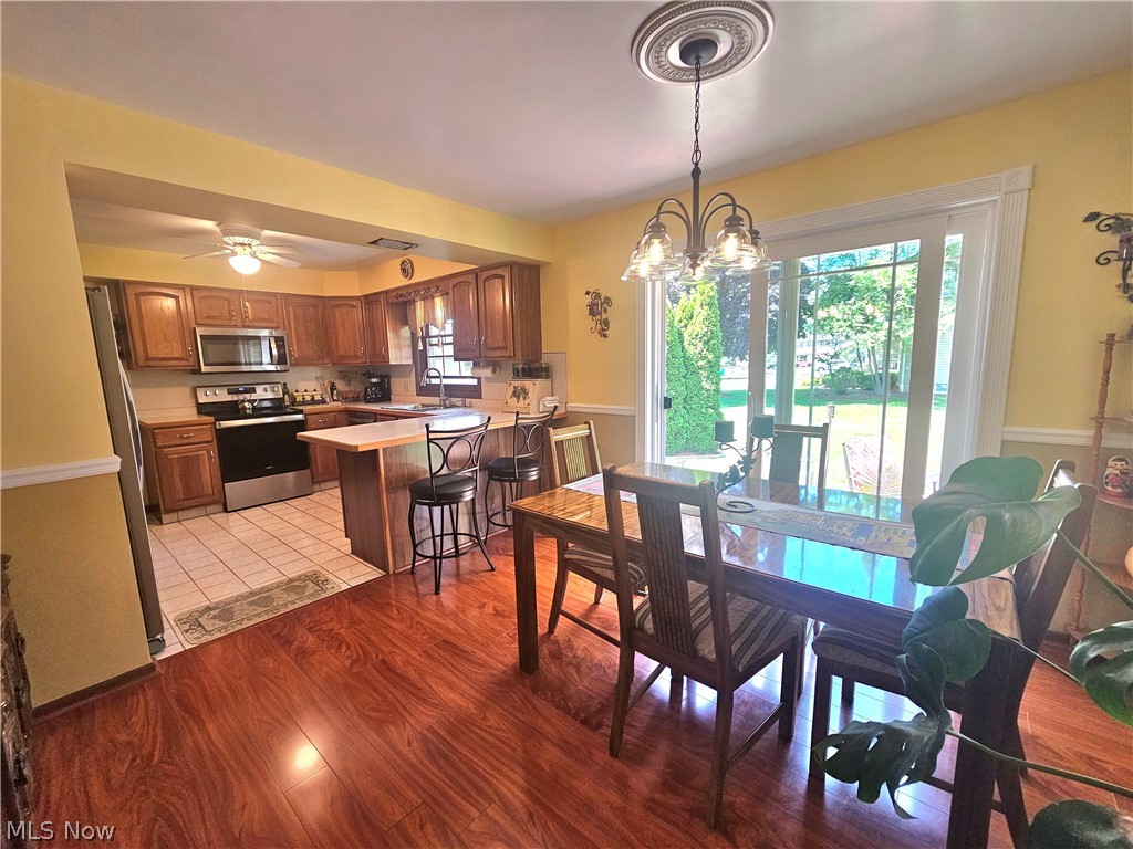 8394 Four Seasons Trail Youngstown OH 44514