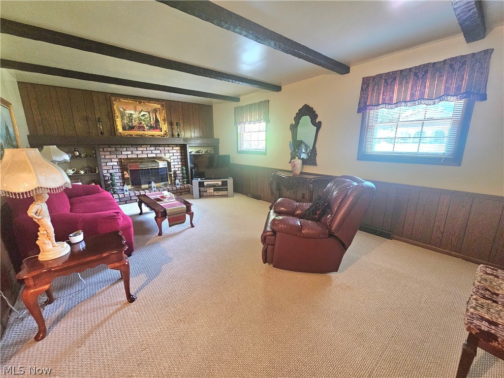 8394 Four Seasons Trail Youngstown OH 44514