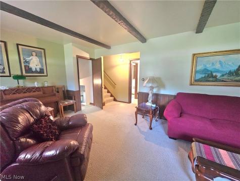 8394 Four Seasons Trail Youngstown OH 44514