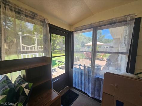 8394 Four Seasons Trail Youngstown OH 44514