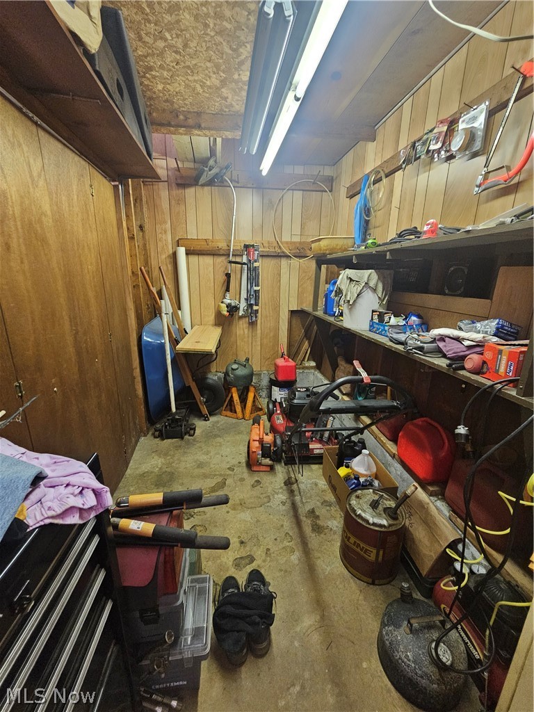 8394 Four Seasons Trail Youngstown OH 44514