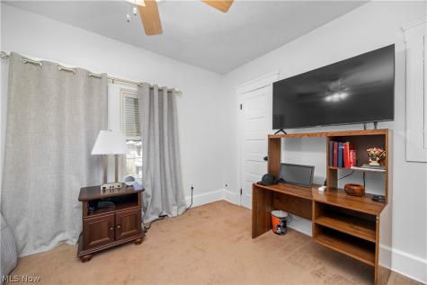 9106 Connecticut Avenue Cleveland OH 44105