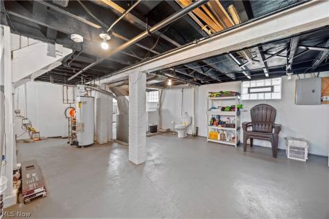 9106 Connecticut Avenue Cleveland OH 44105