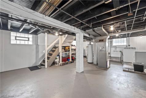 9106 Connecticut Avenue Cleveland OH 44105