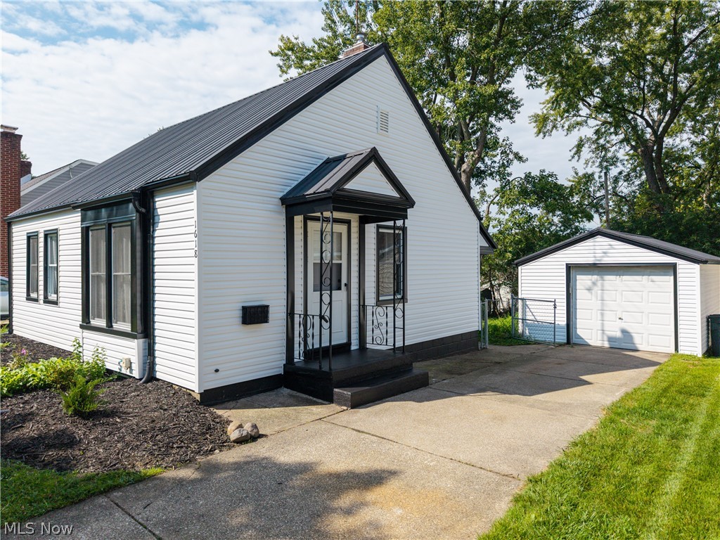 1618 Rockford Street Akron OH 44301