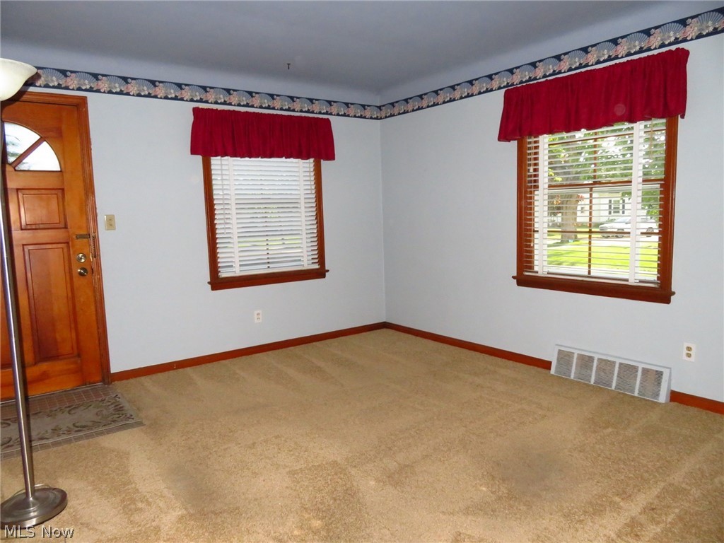 14332 Birchwood Avenue Cleveland OH 44111