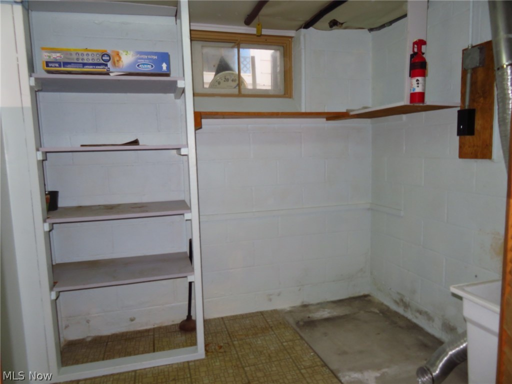 14332 Birchwood Avenue Cleveland OH 44111