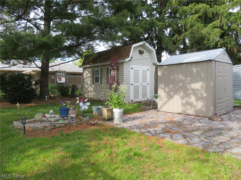 14332 Birchwood Avenue Cleveland OH 44111