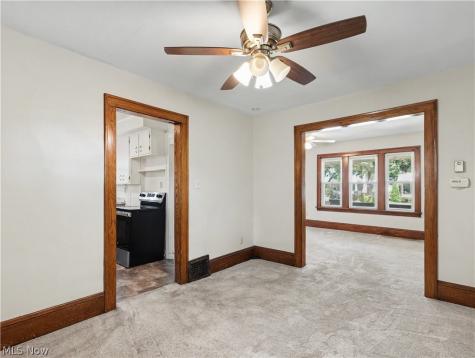 190 E Brookside Avenue Akron OH 44301
