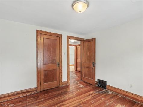 190 E Brookside Avenue Akron OH 44301