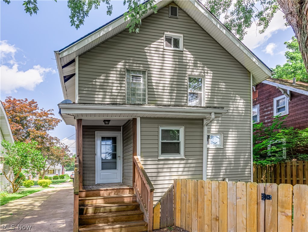 190 E Brookside Avenue Akron OH 44301