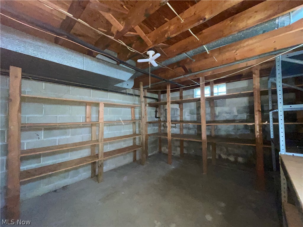 686 Shook Road Akron OH 44319