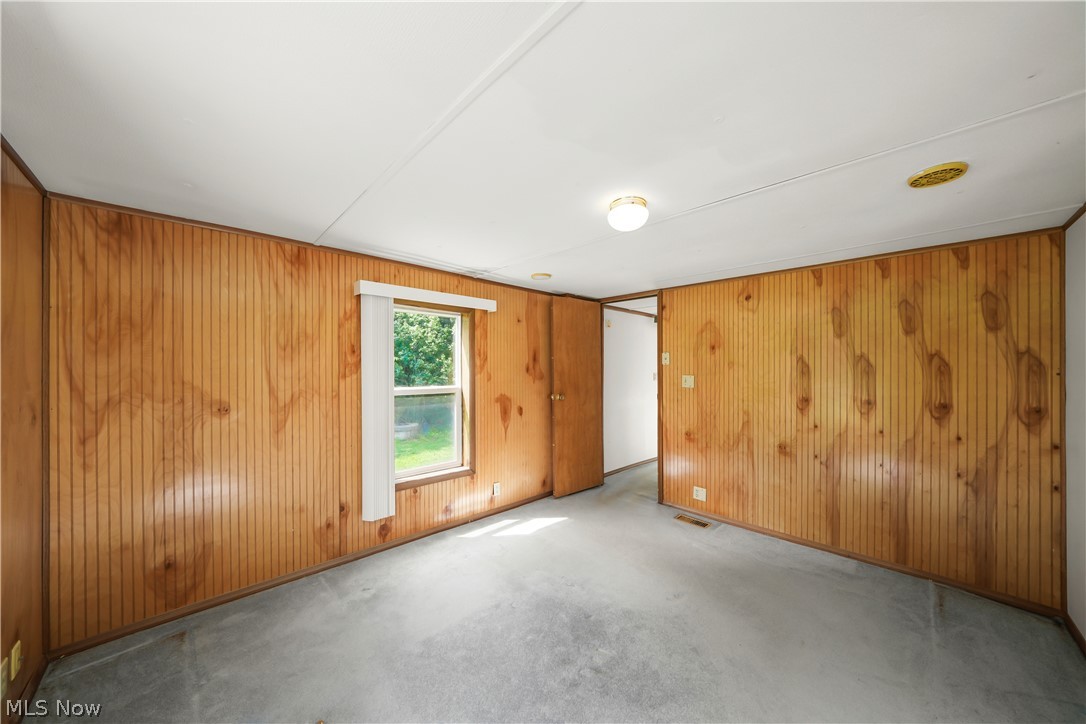 10748 Woodard Road Deerfield OH 44411