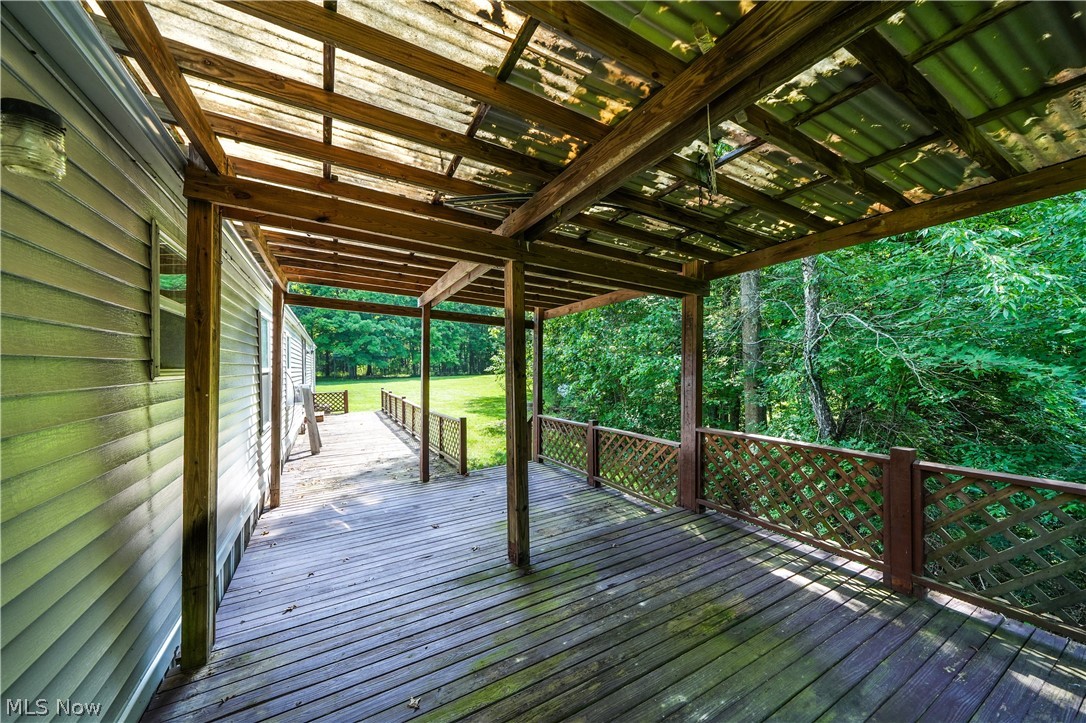 10748 Woodard Road Deerfield OH 44411