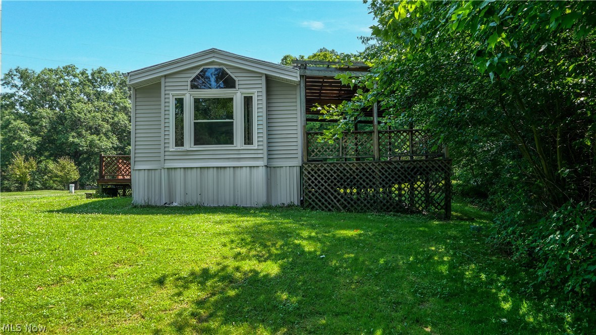10748 Woodard Road Deerfield OH 44411