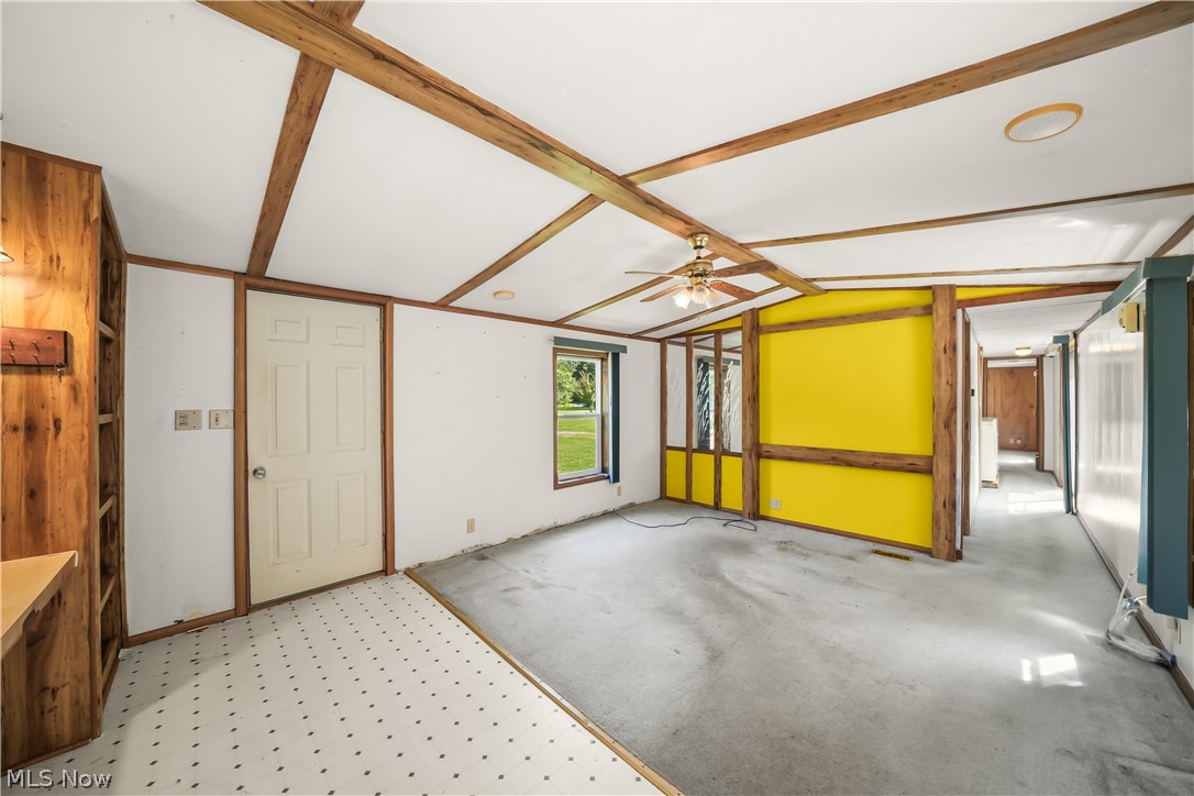 10748 Woodard Road Deerfield OH 44411