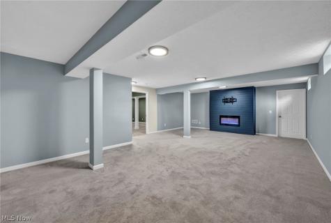 6517 Tree Top Place North Ridgeville OH 44039