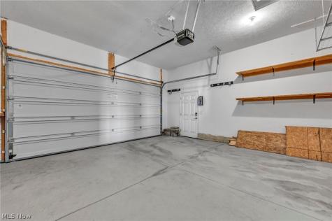6517 Tree Top Place North Ridgeville OH 44039