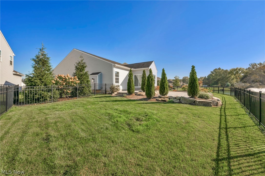 6517 Tree Top Place North Ridgeville OH 44039