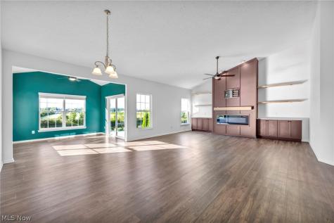 6517 Tree Top Place North Ridgeville OH 44039
