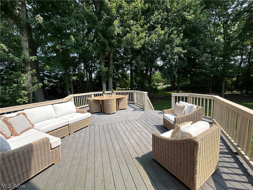 33606 Saint Francis Drive Avon OH 44011
