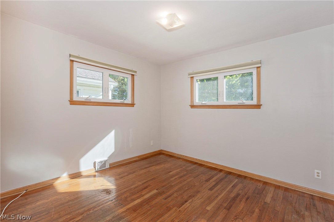 1673 Chelmsford Road Mayfield Heights OH 44124